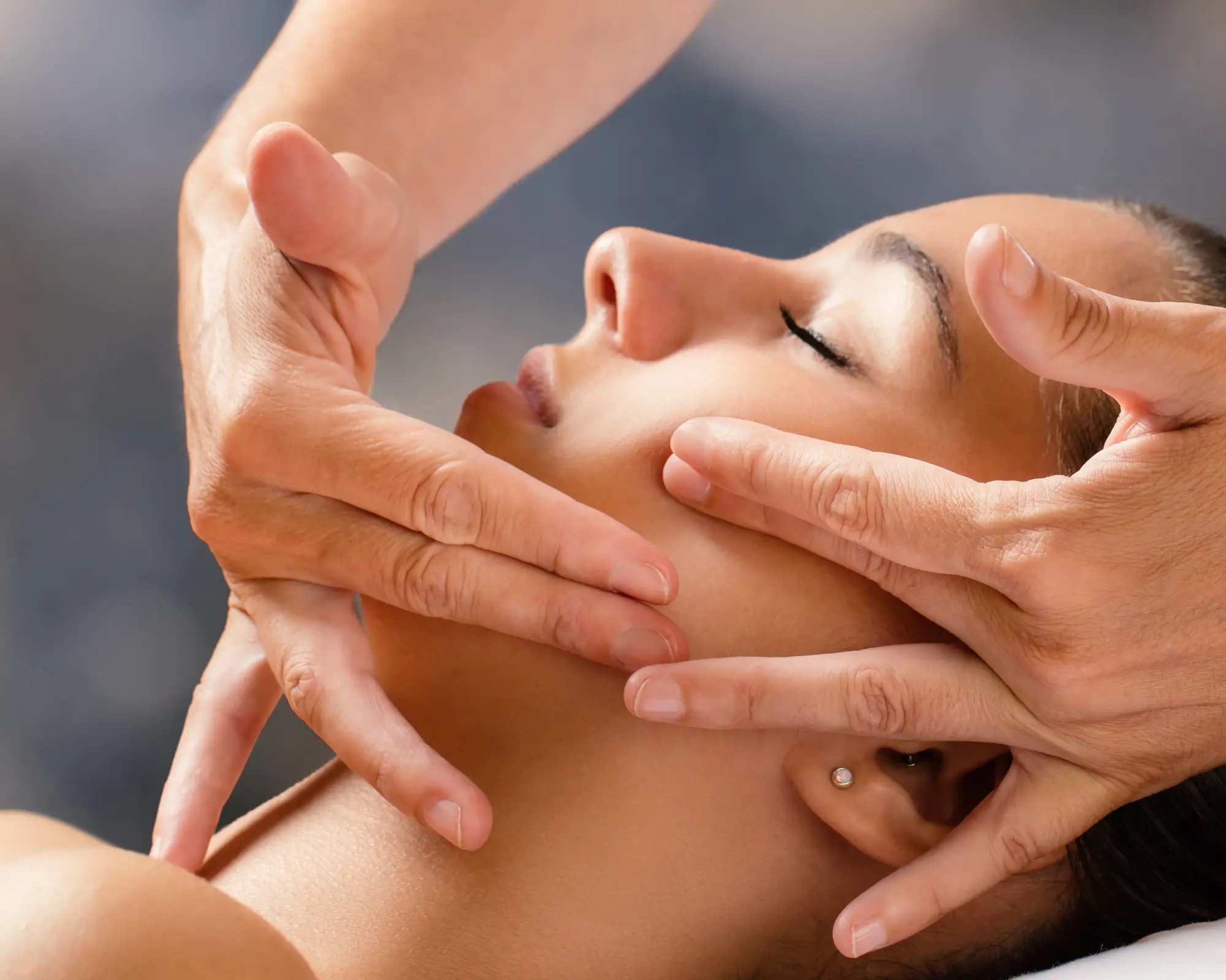 Kobido Face Massage by Monika Gołębieska